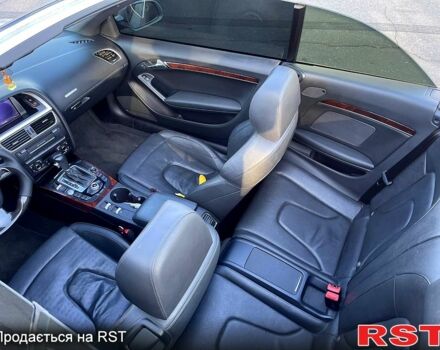 Серый Ауди А5, объемом двигателя 2 л и пробегом 173 тыс. км за 11999 $, фото 11 на Automoto.ua