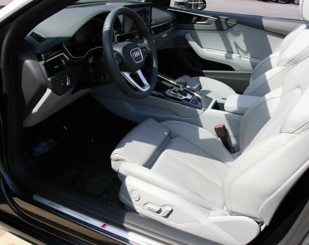 Серый Ауди А5, объемом двигателя 2 л и пробегом 26 тыс. км за 17000 $, фото 8 на Automoto.ua