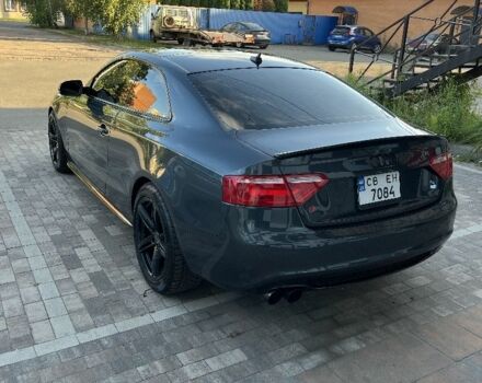 Сірий Ауді A5, об'ємом двигуна 2 л та пробігом 220 тис. км за 10900 $, фото 2 на Automoto.ua