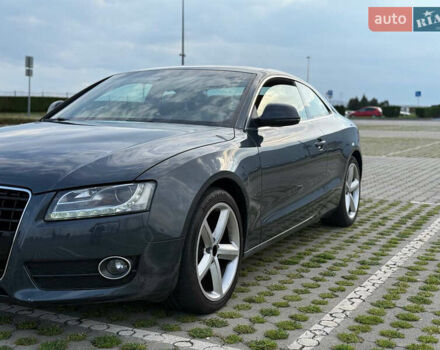 Сірий Ауді A5, об'ємом двигуна 3.2 л та пробігом 90 тис. км за 11500 $, фото 2 на Automoto.ua