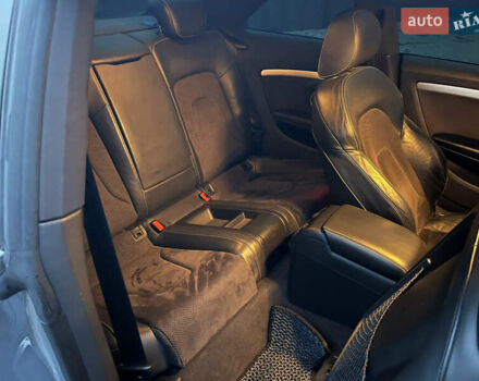 Сірий Ауді A5, об'ємом двигуна 1.98 л та пробігом 240 тис. км за 11200 $, фото 25 на Automoto.ua