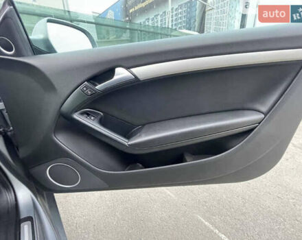 Серый Ауди А5, объемом двигателя 1.98 л и пробегом 290 тыс. км за 12000 $, фото 18 на Automoto.ua