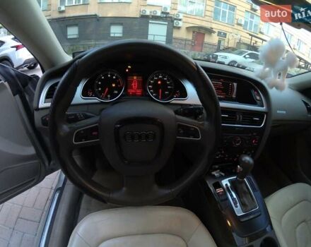 Сірий Ауді A5, об'ємом двигуна 1.98 л та пробігом 158 тис. км за 11700 $, фото 3 на Automoto.ua