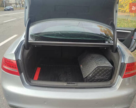 Серый Ауди А5, объемом двигателя 1.98 л и пробегом 175 тыс. км за 11000 $, фото 18 на Automoto.ua