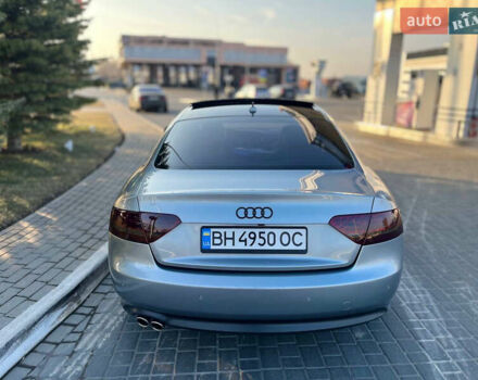 Серый Ауди А5, объемом двигателя 1.98 л и пробегом 290 тыс. км за 12000 $, фото 2 на Automoto.ua