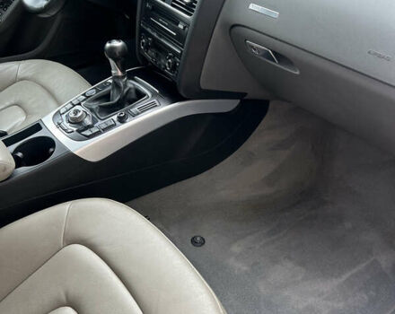 Ауді A5 2010 у Тернополі на Automoto.ua Сірий Ауді A5, об'ємом двигуна 2 л та пробігом 222 тис. км за 10000 $, фото 7 на Automoto.ua