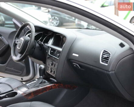 Серый Ауди А5, объемом двигателя 1.98 л и пробегом 197 тыс. км за 8999 $, фото 17 на Automoto.ua