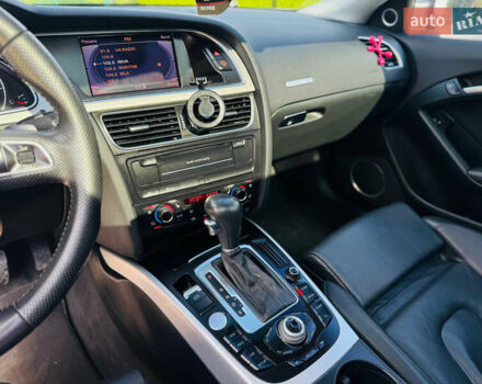 Сірий Ауді A5, об'ємом двигуна 2 л та пробігом 229 тис. км за 9650 $, фото 21 на Automoto.ua