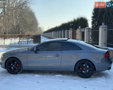 Серый Ауди А5, объемом двигателя 2 л и пробегом 230 тыс. км за 9999 $, фото 3 на Automoto.ua