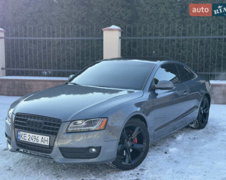 Серый Ауди А5, объемом двигателя 2 л и пробегом 230 тыс. км за 9999 $, фото 1 на Automoto.ua