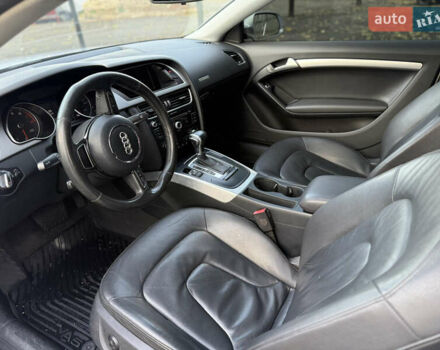 Серый Ауди А5, объемом двигателя 2 л и пробегом 180 тыс. км за 11500 $, фото 5 на Automoto.ua