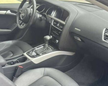 Серый Ауди А5, объемом двигателя 2 л и пробегом 103 тыс. км за 10000 $, фото 8 на Automoto.ua