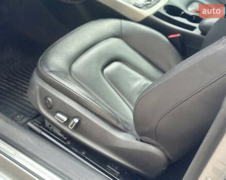 Ауди А5 2013 в Киеве на Automoto.ua Серый Ауди А5, объемом двигателя 1.98 л и пробегом 103 тыс. км за 13200 $, фото 4 на Automoto.ua