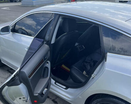 Серый Ауди А5, объемом двигателя 1.97 л и пробегом 222 тыс. км за 16000 $, фото 8 на Automoto.ua