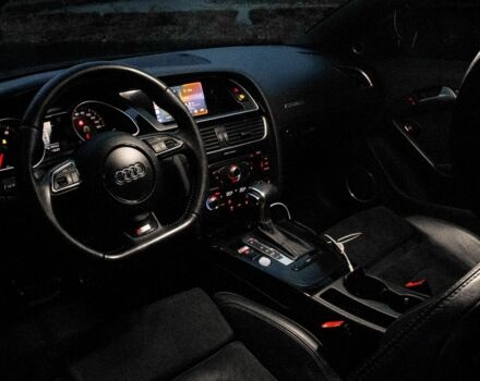 Серый Ауди А5, объемом двигателя 2 л и пробегом 205 тыс. км за 13700 $, фото 7 на Automoto.ua