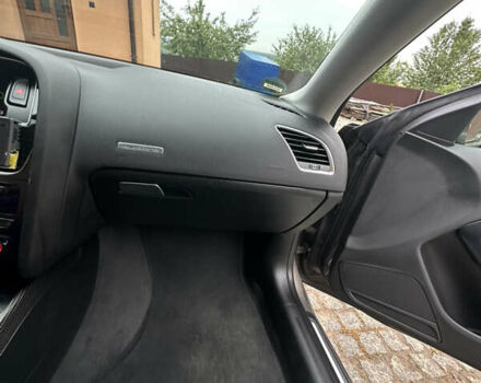 Серый Ауди А5, объемом двигателя 2 л и пробегом 280 тыс. км за 15000 $, фото 18 на Automoto.ua