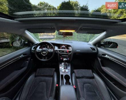 Сірий Ауді A5, об'ємом двигуна 2 л та пробігом 120 тис. км за 13400 $, фото 51 на Automoto.ua