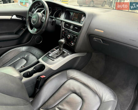 Серый Ауди А5, объемом двигателя 1.98 л и пробегом 163 тыс. км за 12900 $, фото 17 на Automoto.ua