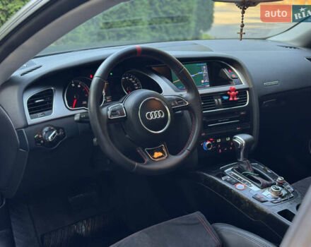 Сірий Ауді A5, об'ємом двигуна 2 л та пробігом 120 тис. км за 13400 $, фото 36 на Automoto.ua
