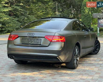 Сірий Ауді A5, об'ємом двигуна 2 л та пробігом 120 тис. км за 13400 $, фото 30 на Automoto.ua