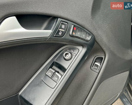 Сірий Ауді A5, об'ємом двигуна 1.98 л та пробігом 108 тис. км за 13200 $, фото 17 на Automoto.ua