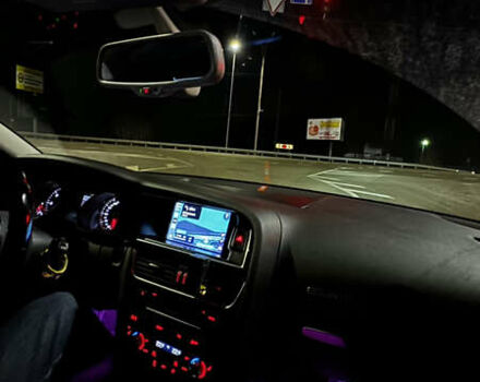 Серый Ауди А5, объемом двигателя 2 л и пробегом 280 тыс. км за 15000 $, фото 5 на Automoto.ua