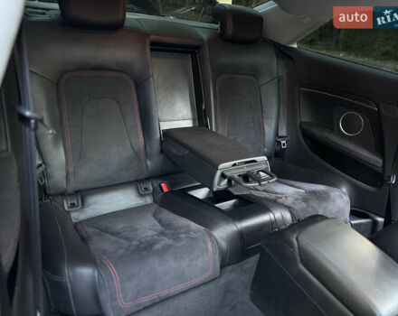 Сірий Ауді A5, об'ємом двигуна 2 л та пробігом 120 тис. км за 13400 $, фото 63 на Automoto.ua