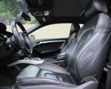 Сірий Ауді A5, об'ємом двигуна 2 л та пробігом 75 тис. км за 8800 $, фото 7 на Automoto.ua