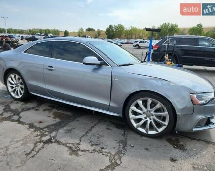 Серый Ауди А5, объемом двигателя 2 л и пробегом 93 тыс. км за 1500 $, фото 3 на Automoto.ua