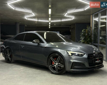 Сірий Ауді A5, об'ємом двигуна 1.98 л та пробігом 84 тис. км за 26900 $, фото 1 на Automoto.ua