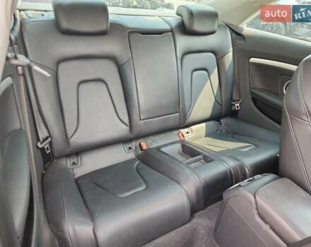 Серый Ауди А5, объемом двигателя 2 л и пробегом 93 тыс. км за 1500 $, фото 9 на Automoto.ua