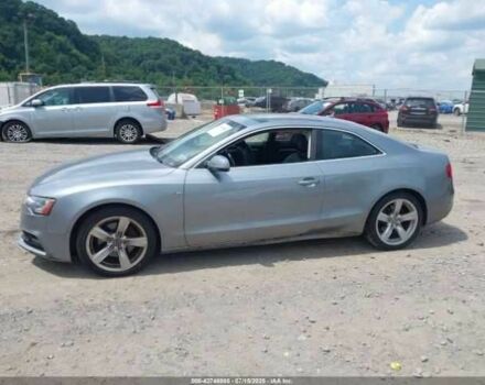 Серый Ауди А5, объемом двигателя 0 л и пробегом 106 тыс. км за 2900 $, фото 6 на Automoto.ua
