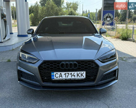 Сірий Ауді A5, об'ємом двигуна 1.98 л та пробігом 220 тис. км за 20000 $, фото 1 на Automoto.ua