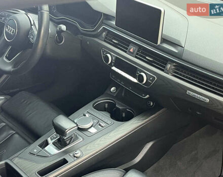 Серый Ауди А5, объемом двигателя 2 л и пробегом 120 тыс. км за 26990 $, фото 35 на Automoto.ua