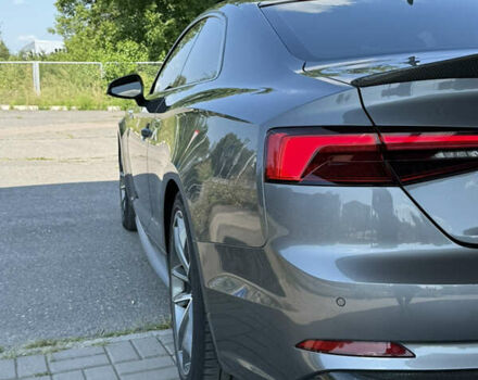Сірий Ауді A5, об'ємом двигуна 1.98 л та пробігом 220 тис. км за 20000 $, фото 5 на Automoto.ua