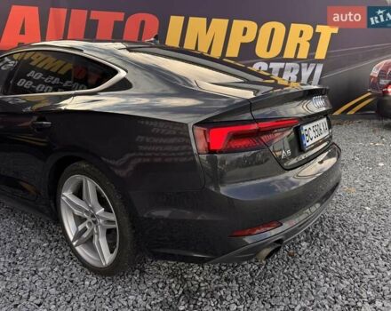 Серый Ауди А5, объемом двигателя 1.98 л и пробегом 123 тыс. км за 23800 $, фото 12 на Automoto.ua