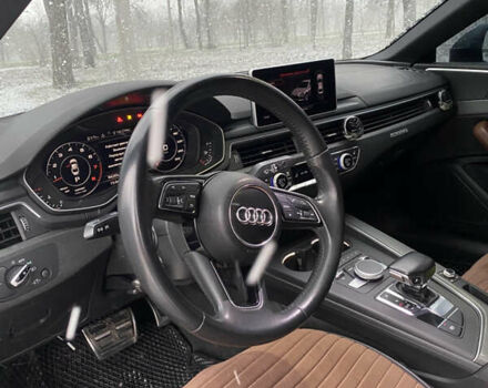 Сірий Ауді A5, об'ємом двигуна 2 л та пробігом 94 тис. км за 23500 $, фото 5 на Automoto.ua