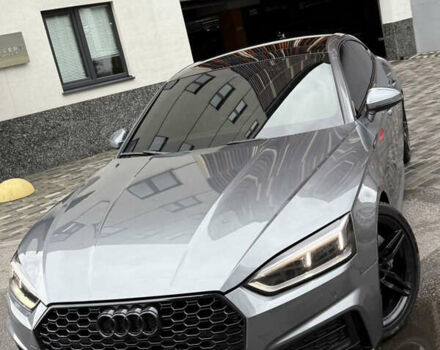 Ауди А5 2017 в Днепре (Днепропетровске) на Automoto.ua Серый Ауди А5, объемом двигателя 1.98 л и пробегом 95 тыс. км за 29000 $, фото 2 на Automoto.ua