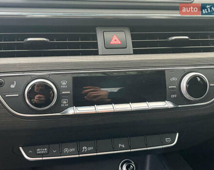 Серый Ауди А5, объемом двигателя 2 л и пробегом 120 тыс. км за 26990 $, фото 28 на Automoto.ua