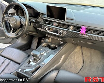 Сірий Ауді A5, об'ємом двигуна 2 л та пробігом 71 тис. км за 19999 $, фото 6 на Automoto.ua