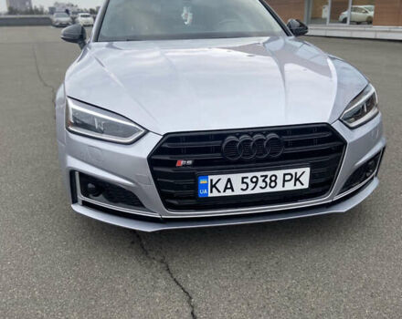Серый Ауди А5, объемом двигателя 1.98 л и пробегом 179 тыс. км за 18900 $, фото 6 на Automoto.ua