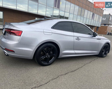 Серый Ауди А5, объемом двигателя 1.98 л и пробегом 179 тыс. км за 18900 $, фото 2 на Automoto.ua