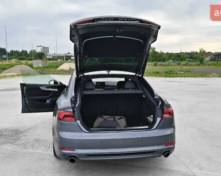 Сірий Ауді A5, об'ємом двигуна 1.98 л та пробігом 118 тис. км за 24100 $, фото 6 на Automoto.ua