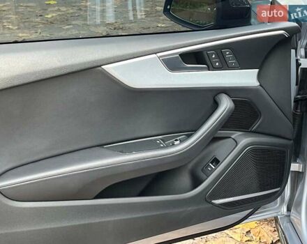 Серый Ауди А5, объемом двигателя 2 л и пробегом 129 тыс. км за 21990 $, фото 26 на Automoto.ua