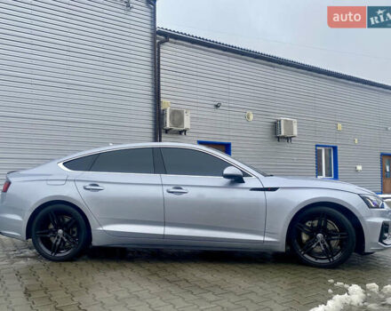 Серый Ауди А5, объемом двигателя 1.98 л и пробегом 152 тыс. км за 20000 $, фото 7 на Automoto.ua