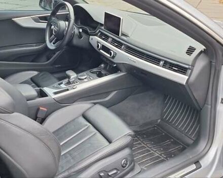 Сірий Ауді A5, об'ємом двигуна 1.98 л та пробігом 130 тис. км за 21000 $, фото 15 на Automoto.ua