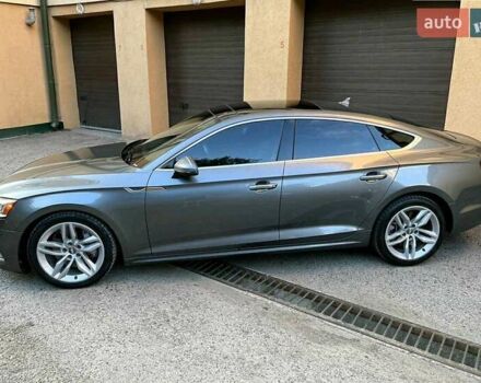 Серый Ауди А5, объемом двигателя 1.98 л и пробегом 80 тыс. км за 33900 $, фото 1 на Automoto.ua