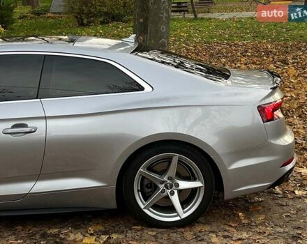Серый Ауди А5, объемом двигателя 2 л и пробегом 129 тыс. км за 21990 $, фото 7 на Automoto.ua