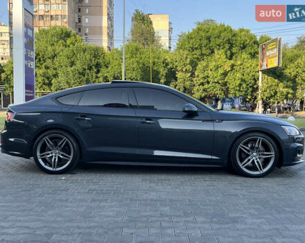 Сірий Ауді A5, об'ємом двигуна 2 л та пробігом 73 тис. км за 33700 $, фото 2 на Automoto.ua