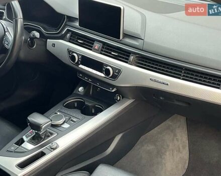 Серый Ауди А5, объемом двигателя 2 л и пробегом 129 тыс. км за 21990 $, фото 18 на Automoto.ua